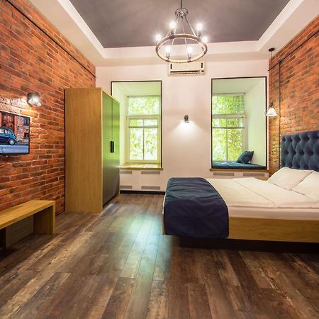 Self Check-In Apartments Near Landscape Alley Kiev Ngoại thất bức ảnh